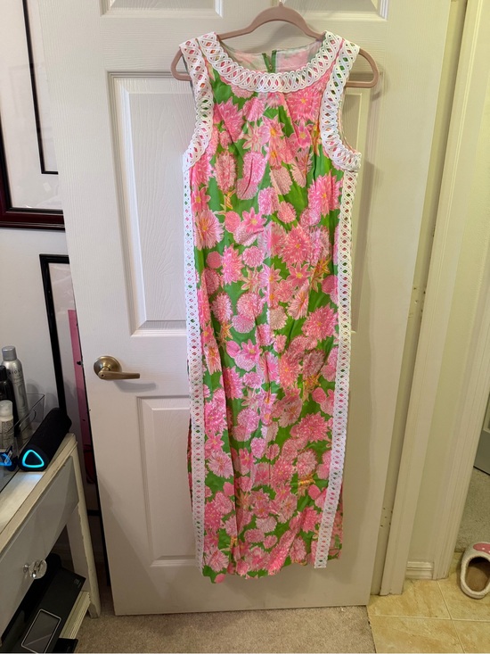Lilly Pulitzer Dresses & Skirts - Lilly Pulitzer Pink & Green Floral Sleeveless Shift Dress with White Trim